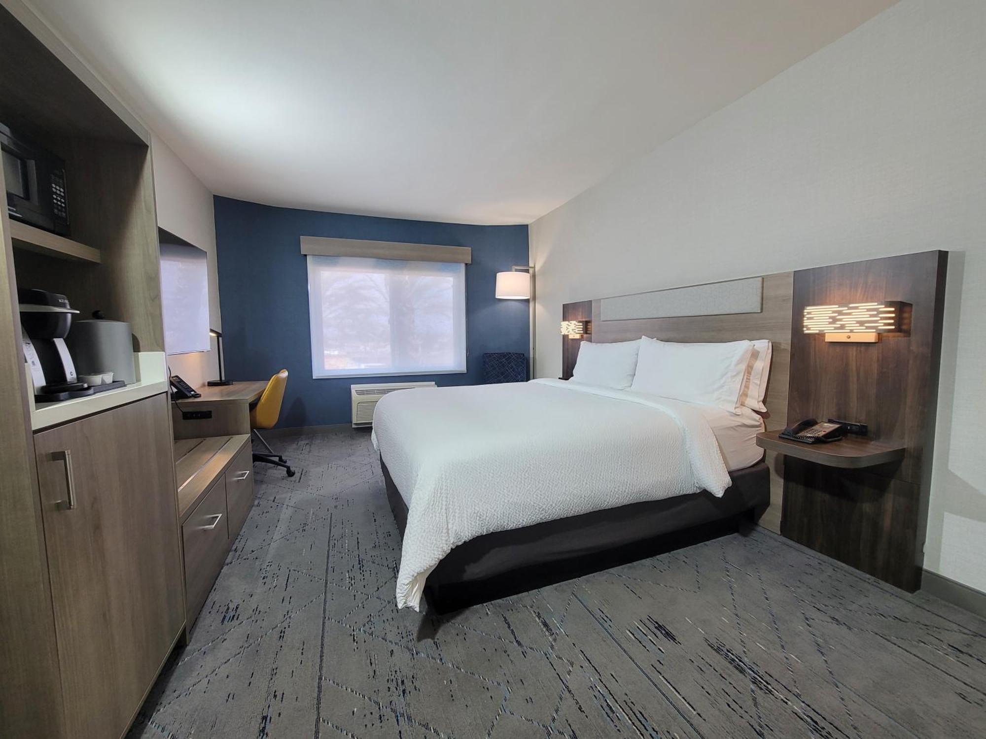 Holiday Inn Express San Diego South - Chula Vista By Ihg Екстериор снимка