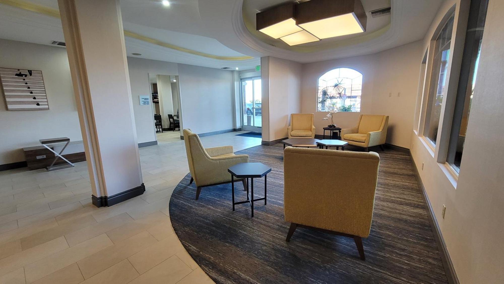 Holiday Inn Express San Diego South - Chula Vista By Ihg Екстериор снимка