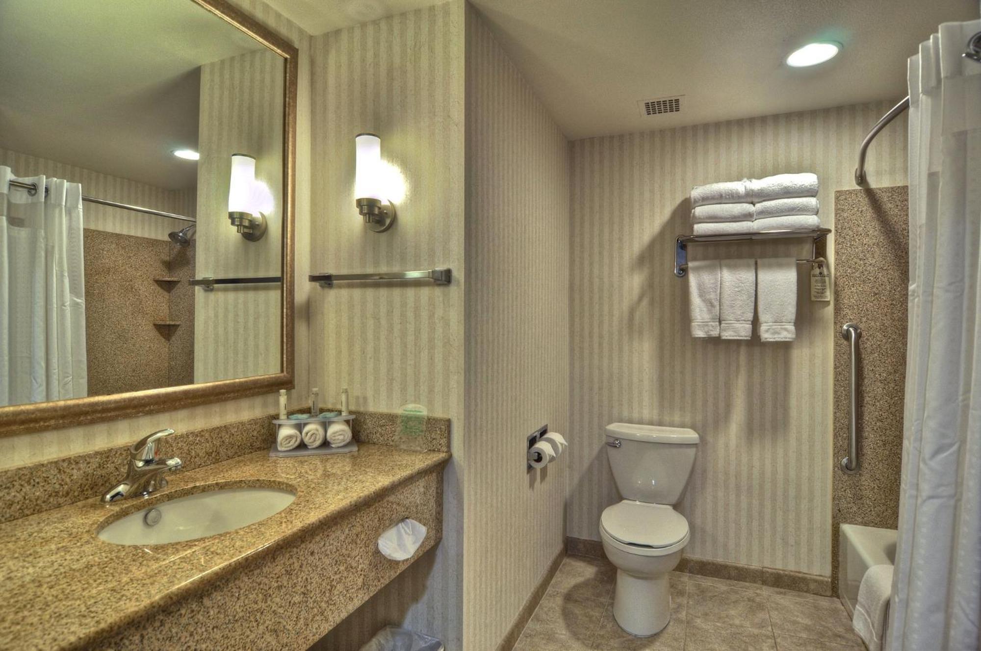 Holiday Inn Express San Diego South - Chula Vista By Ihg Екстериор снимка