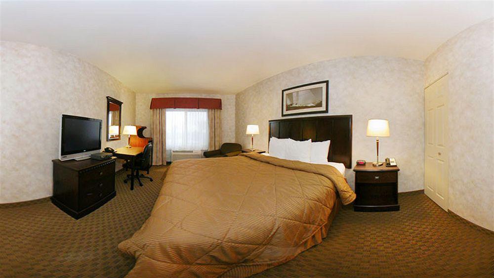 Holiday Inn Express San Diego South - Chula Vista By Ihg Екстериор снимка