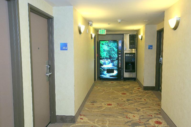 Holiday Inn Express San Diego South - Chula Vista By Ihg Екстериор снимка